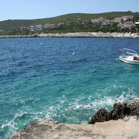 דירה With Parking Space Zavalatica, Korcula - 545 זבלטיצה