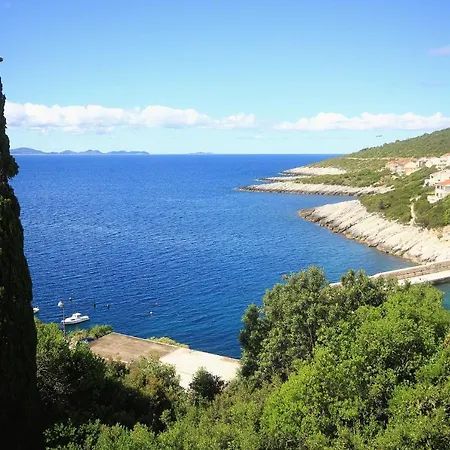 With Parking Space Zavalatica, Korcula - 545 *